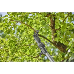 Gardena 18V Telescopische Takkenschaar 2,5m (P4A) (zonder Accu) 4 Gardena 18V Telescopische Takkenschaar 2,5m (P4A) (zonder Accu) -Buiten Tuin 123 3331