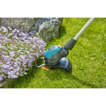 Gardena 18V trimmer EasyCut 23cm incl. accu + lader Gardena 18V Trimmer EasyCut 23cm Incl. Accu + Lader -Buiten Tuin 123 3740
