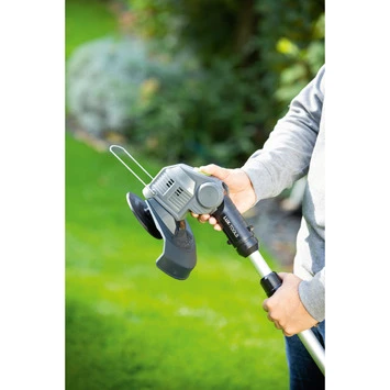 LUX 20V trimmer 26cm (zonder accu) LUX 20V Trimmer 26cm (zonder Accu) -Buiten Tuin 123 3823