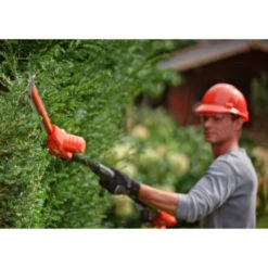 SKIL 20V Telescopische Heggenschaar 0640CA 45cm (zonder Accu) 8 SKIL 20V Telescopische Heggenschaar 0640CA 45cm (zonder Accu) -Buiten Tuin 123 3871