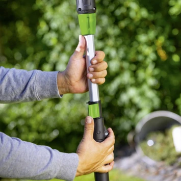 LUX 20V telescopische heggenschaar/kettingzaag (zonder accu) LUX 20V Telescopische Heggenschaar/kettingzaag (zonder Accu) -Buiten Tuin 123 3926