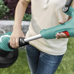 Bosch Elektrische Trimmer ART 24 - 400W 24cm 5 Bosch Elektrische Trimmer ART 24 - 400W 24cm -Buiten Tuin 123 4017