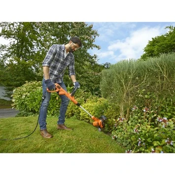 BLACK+DECKER elektrische trimmer BESTA530-QS - 550W 30cm Black & Decker BLACK+DECKER Elektrische Trimmer BESTA530-QS - 550W 30cm -Buiten Tuin 123 4033