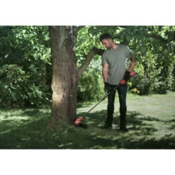 SKIL 20V Trimmer Brushless 0250CA 33cm (zonder Accu) 4 SKIL 20V Trimmer Brushless 0250CA 33cm (zonder Accu) -Buiten Tuin 123 4037