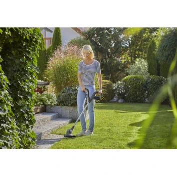 Gardena 18V trimmer SmallCut (P4A) 23cm incl. 2,0Ah accu + lader Gardena 18V Trimmer SmallCut (P4A) 23cm Incl. 2,0Ah Accu + Lader -Buiten Tuin 123 4057