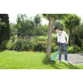 Gardena elektrische trimmer SmallCut - 300W 23cm Gardena Elektrische Trimmer SmallCut - 300W 23cm -Buiten Tuin 123 4082