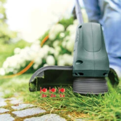 Bosch Trimmer Easygrasscut 26cm 4 Bosch Trimmer Easygrasscut 26cm -Buiten Tuin 123 4102