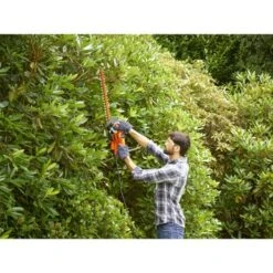 Black & Decker BLACK+DECKER Heggenschaar BEHT201-QS 420 W 45 Cm 4 Black & Decker BLACK+DECKER Heggenschaar BEHT201-QS 420 W 45 Cm -Buiten Tuin 123 4213