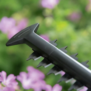 Bosch heggenschaar EasyHedgeCut 55cm Bosch Heggenschaar EasyHedgeCut 55cm -Buiten Tuin 123 4222