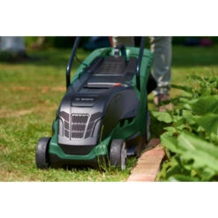 Bosch Elektrische Grasmaaier UniversalRotak 490 34cm 1300W Met Opbouwbare Opvangbak 4 Bosch Elektrische Grasmaaier UniversalRotak 490 34cm 1300W Met Opbouwbare Opvangbak -Buiten Tuin 123 4247