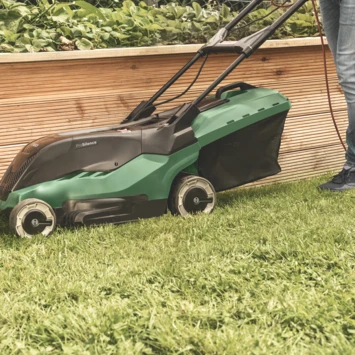 Bosch elektrische grasmaaier UniversalRotak 450 35cm 1300W Bosch Elektrische Grasmaaier UniversalRotak 450 35cm 1300W -Buiten Tuin 123 4299