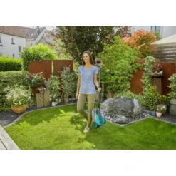 Gardena 18V Grasmaaier HandyMower 22cm Incl. 2,5Ah Accu + Lader 10 Gardena 18V Grasmaaier HandyMower 22cm Incl. 2,5Ah Accu + Lader -Buiten Tuin 123 4359