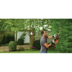 Black & Decker BLACK+DECKER 18V Heggenschaar GTC18504PC Incl. 4.0 Ah Accu 5 Black & Decker BLACK+DECKER 18V Heggenschaar GTC18504PC Incl. 4.0 Ah Accu -Buiten Tuin 123 4637