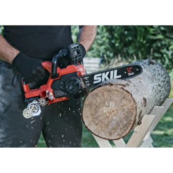 SKIL 20V kettingzaag 0534AA brushless 30cm + 4,0Ah accu + snellader SKIL 20V Kettingzaag 0534AA Brushless 30cm + 4,0Ah Accu + Snellader -Buiten Tuin 123 4644