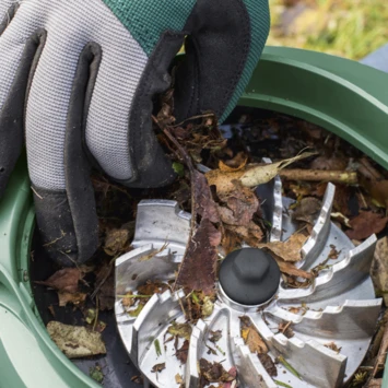 Bosch bladblazer Universal Garden Tidy 3-in-1 Bosch Bladblazer Universal Garden Tidy 3-in-1 -Buiten Tuin 123 4739