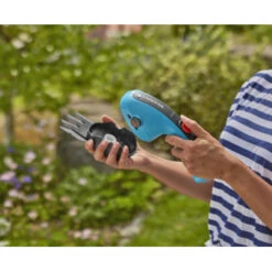 Gardena 3,6V Grasschaar / Buxusschaar ClassicCut 12cm 6 Gardena 3,6V Grasschaar / Buxusschaar ClassicCut 12cm -Buiten Tuin 123 4791