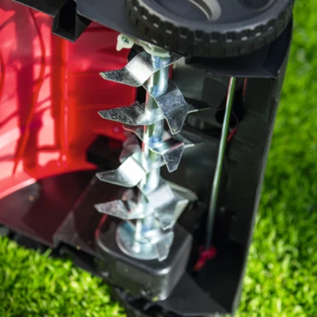 CMI Verticuteermachine 1200W CMI Verticuteermachine 1200W -Buiten Tuin 123 4891